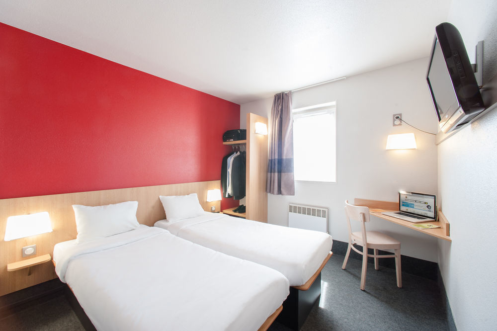 B&B Hotel Dijon Les Portes Du Sud マルサネ・ラ・コート エクステリア 写真